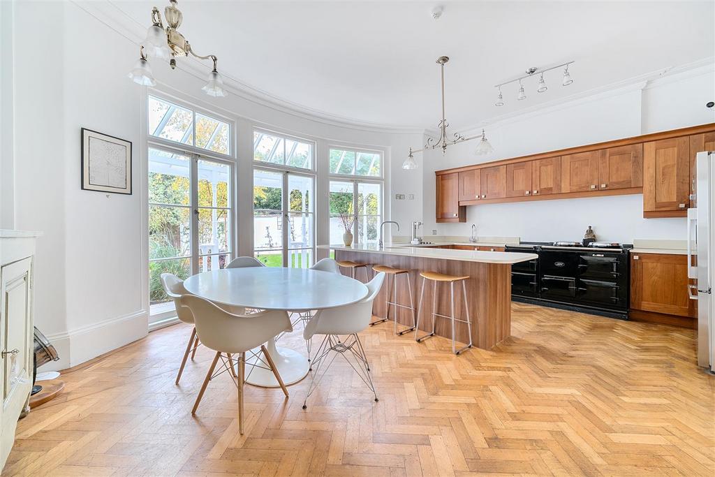 Kitchen/Breakfast room