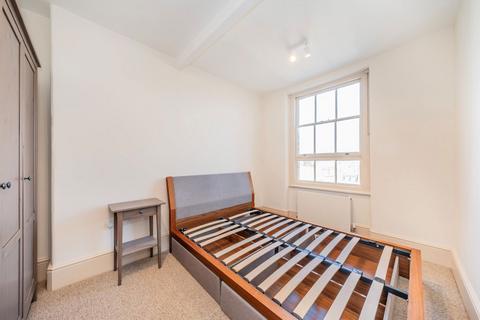 2 bedroom flat to rent, Walton Street, London SW3