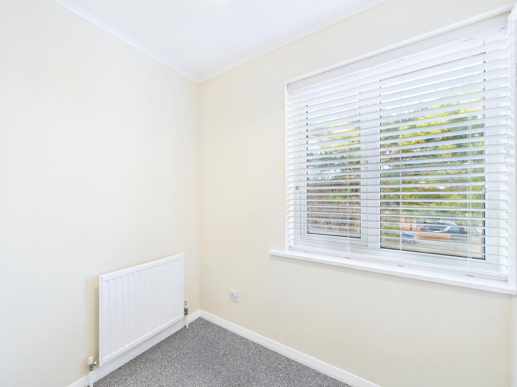 Cam01909 g0 pr0454 still014