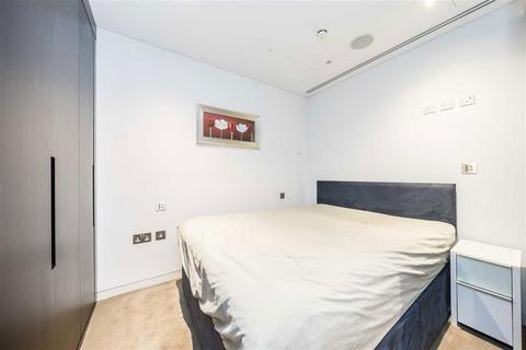 undefined, Strand, London WC2R
