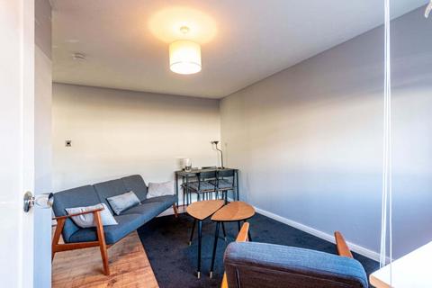 undefined, 1200L Cleikiminfield, Edinburgh, EH15 3RA