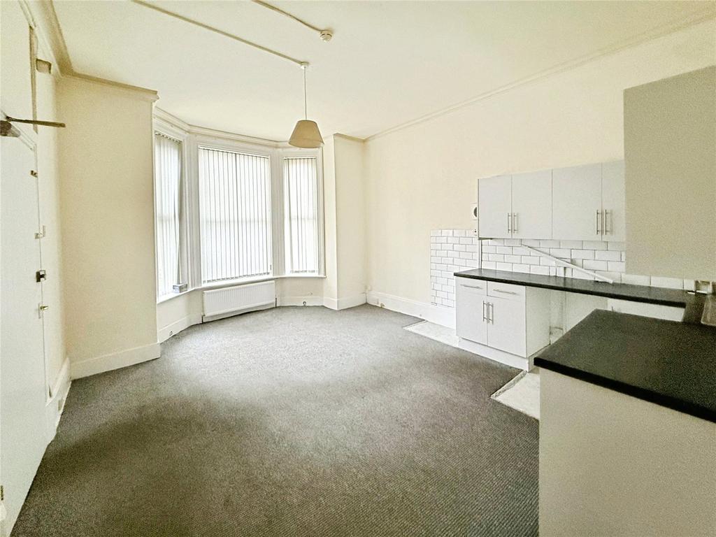 Kitchen 4