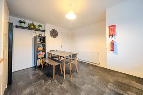 undefined, Lawns Drive, Leeds, West Yorkshire