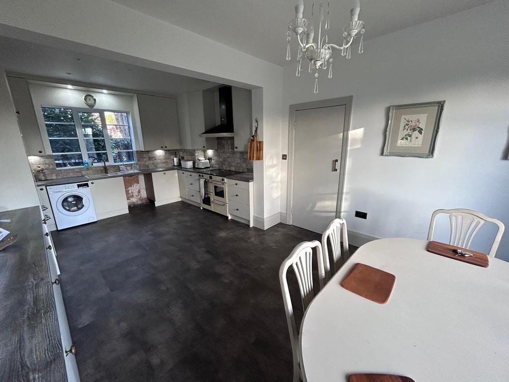 Kitchen Diner