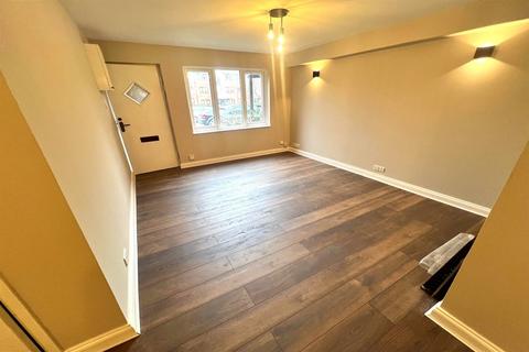 undefined, Maple Gate, Loughton, IG10