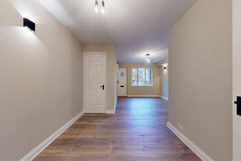undefined, Maple Gate, Loughton, IG10
