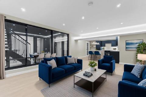 3 bedroom flat for sale, Streatham High Road, SW16