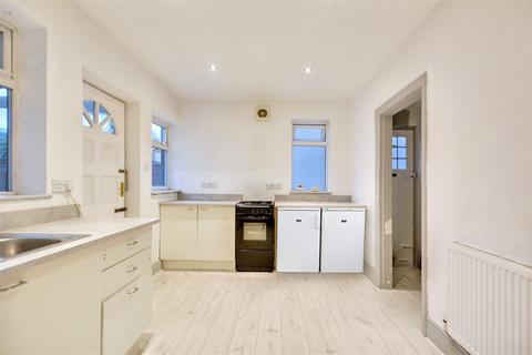 2 bedroom semi-detached house for sale, Bohem Road, Long Eaton