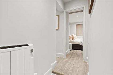undefined, Oakley Square, Mornington Crescent, Euston, Camden, London, NW1