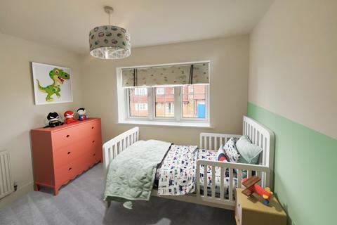 3 bedroom semi-detached house for sale, 16, Buzzard Close IP16