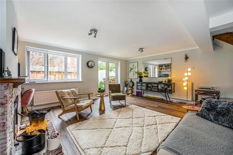 3 bedroom end of terrace house for sale, Bosham Lane, Bosham, Chichester, West Sussex, PO18