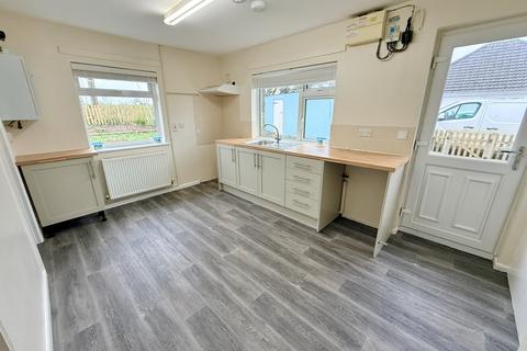 undefined, Sherbro Place, Mere BA12