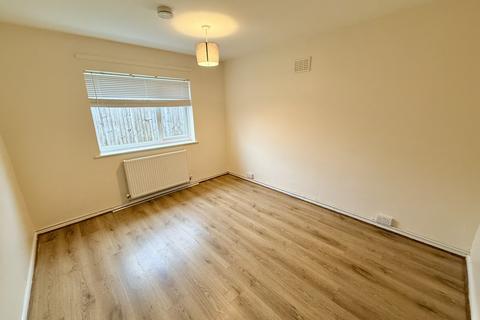 undefined, Sherbro Place, Mere BA12