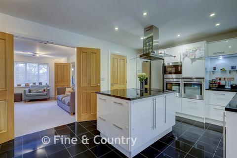 undefined, Boleyn Row, Epping, Essex