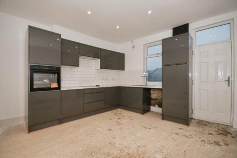 2 bedroom terraced house for sale, Trafalgar Road, Wadsley Bridge, S6