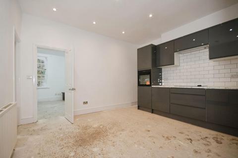 2 bedroom terraced house for sale, Trafalgar Road, Wadsley Bridge, S6