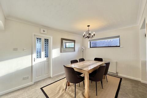 4 bedroom detached house for sale, Blackpool Road, Carleton FY6