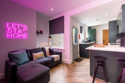 1 bedroom house of multiple occupation to rent, Room 2, Chestnut Grove, West Bridgford, Nottingham, Nottinghamshire, NG2