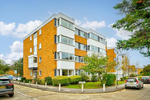 undefined, Trent Court, New Wanstead, Wanstead