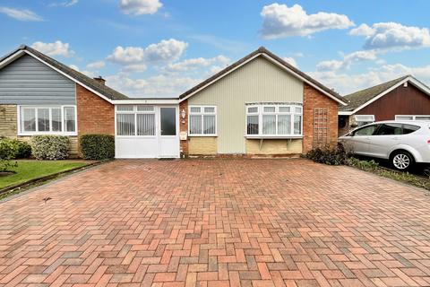 2 bedroom detached bungalow for sale, Birch Close, Stafford, ST17