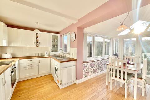 2 bedroom detached bungalow for sale, Birch Close, Stafford, ST17