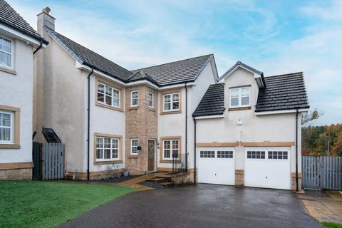 undefined, Milne Drive, Redding, FK2