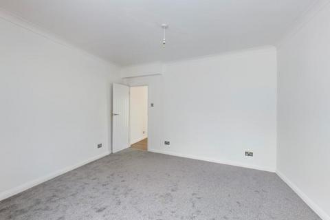 2 bedroom flat for sale, Mafeking Road, Brighton, BN2