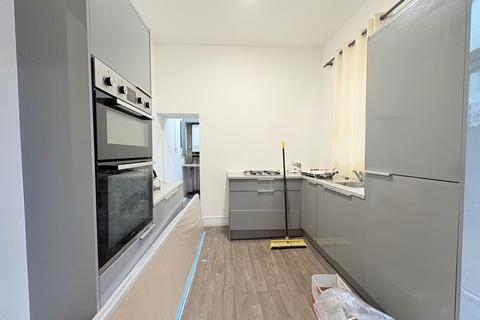 undefined, Room 3, Wood Road, Pontypridd