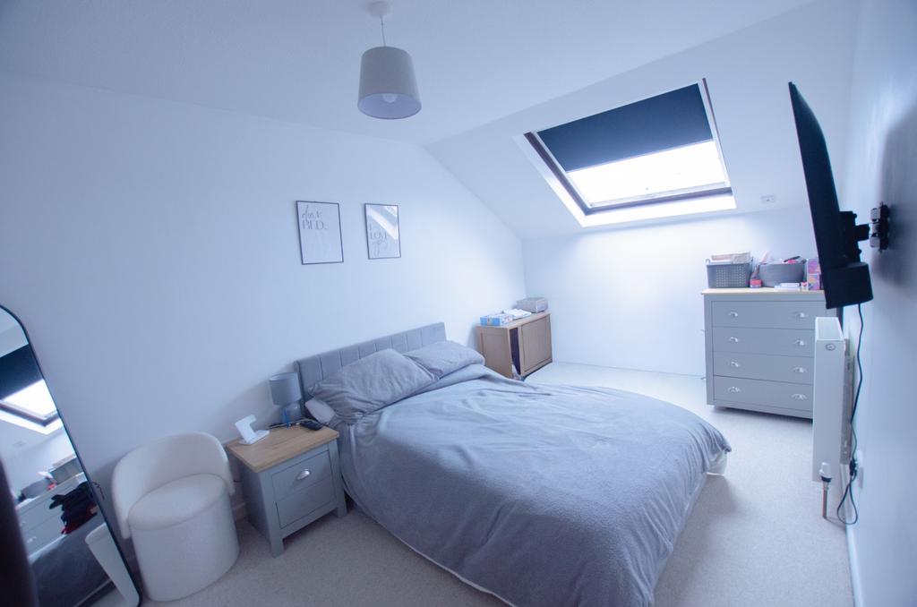 Flat 2, 2 Beaconsfield -11
