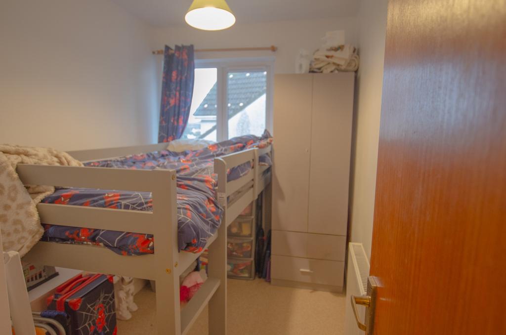 Flat 2, 2 Beaconsfield -13