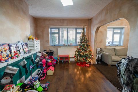 3 bedroom end of terrace house for sale, First Avenue, Grimsby, Lincolnshire, DN33
