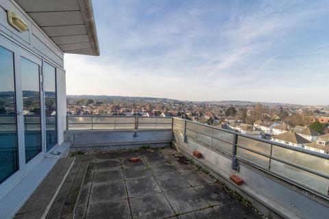 2 bedroom flat for sale, Centurion House, 69 Station Road, HA8