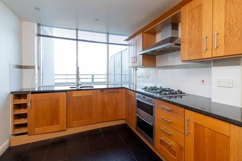 2 bedroom flat for sale, Centurion House, 69 Station Road, HA8
