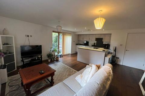 undefined, Commercial Road, Hampshire SO15