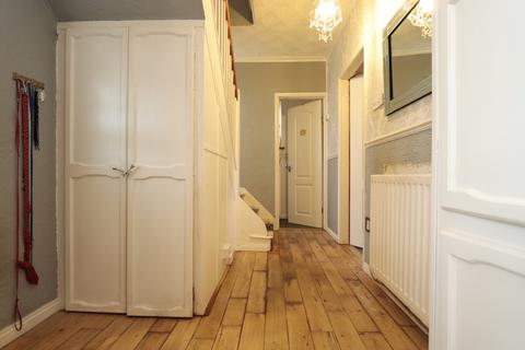 3 bedroom semi-detached house for sale, Cherrytree Gardens, Whitley Bay, Tyne and Wear, NE25 8XA
