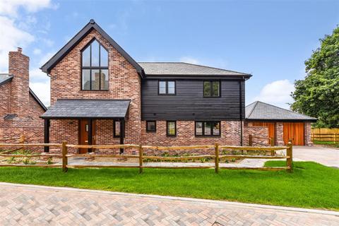 4 bedroom detached house for sale, Blackthorn Gardens, Eastergate