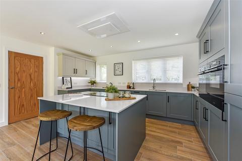4 bedroom detached house for sale, Blackthorn Gardens, Eastergate