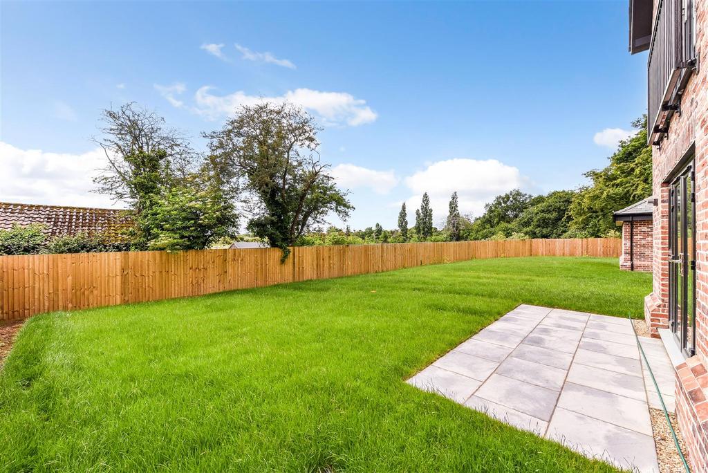 Plot 4 Garden