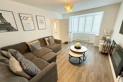 4 bedroom detached house to rent, Wimborne