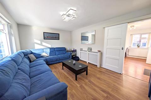 3 bedroom semi-detached house for sale, White Hart, Reabrook, Shrewsbury