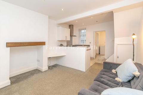 2 bedroom house for sale, Eastham Street, Lancaster LA1