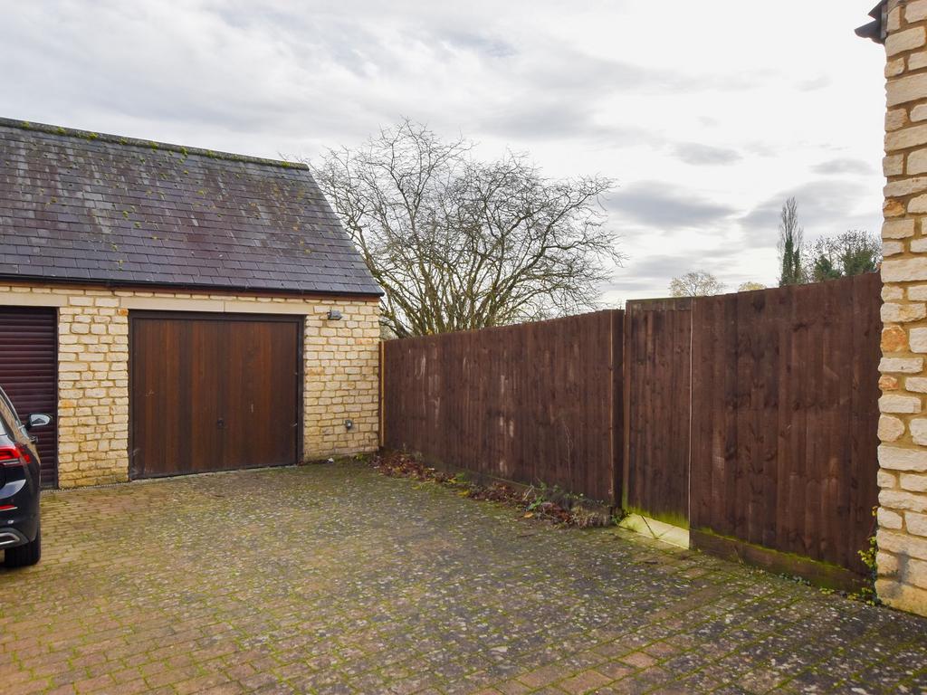 Garage &amp; Driveway