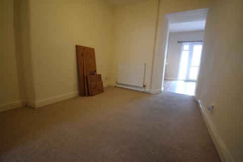 3 bedroom terraced house to rent, Higher Maudlin Street, Barnstaple, EX32