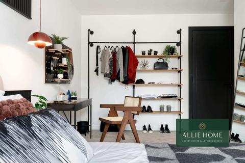 undefined, 3, Chamberlain Court, London EN4