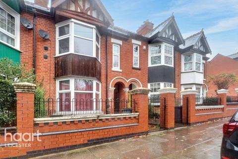 3 bedroom terraced house for sale, Kirby Road, Leicester