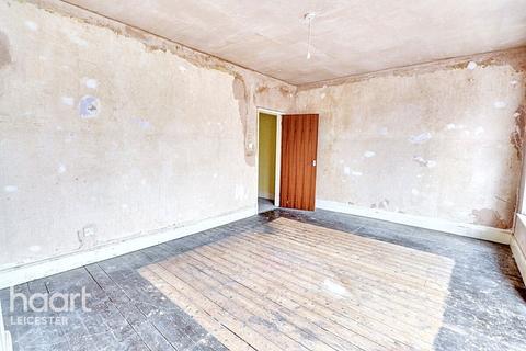 3 bedroom terraced house for sale, Kirby Road, Leicester