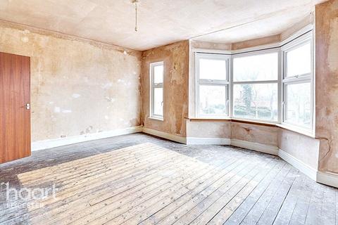 3 bedroom terraced house for sale, Kirby Road, Leicester