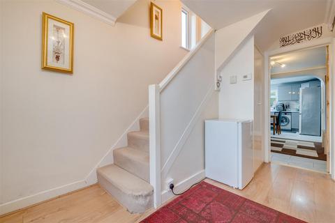undefined, Knaresborough Drive, Huddersfield HD2