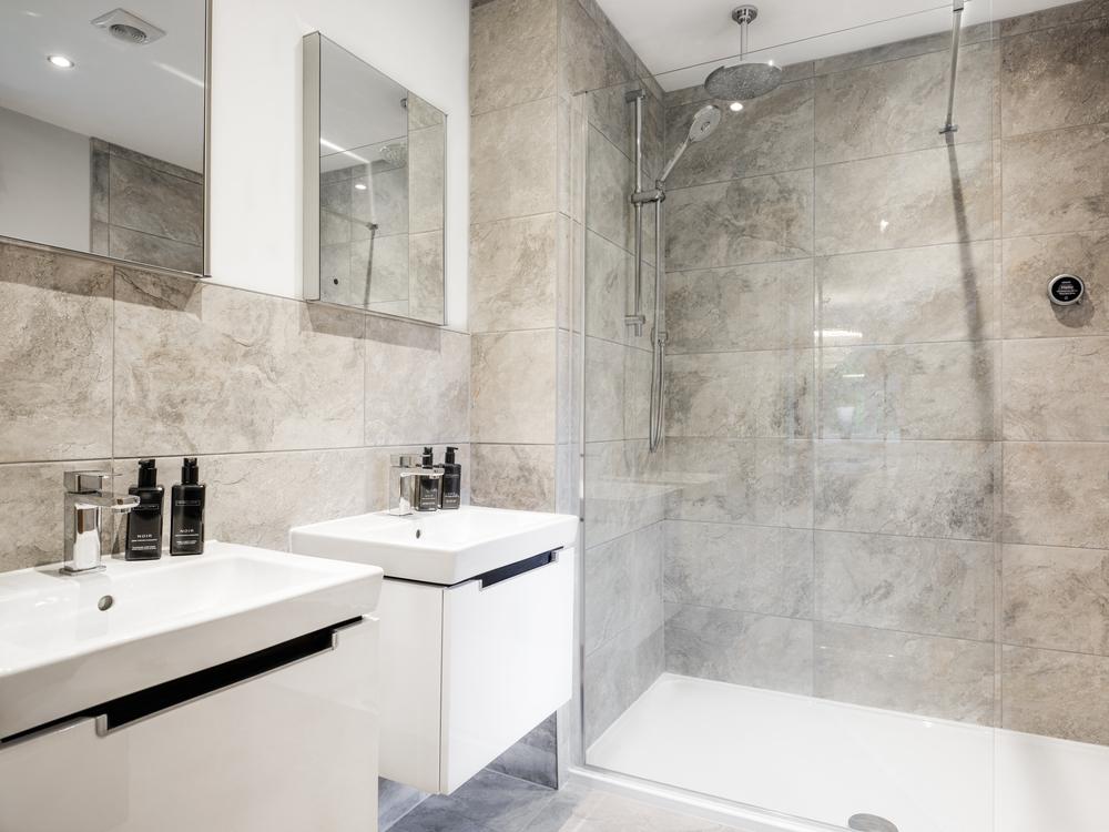 The Sandringham - Ensuite