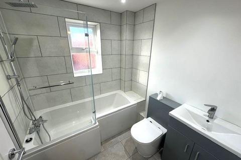 undefined, Atwater Grove, Lincoln,